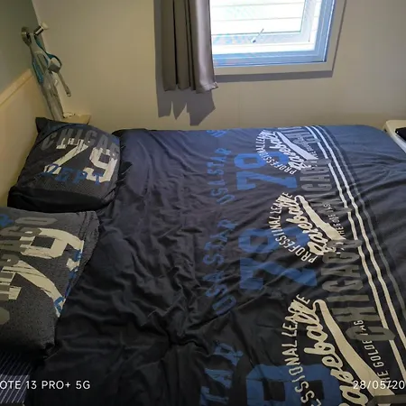 Mobil Le Castellas Κάμπινγκ *