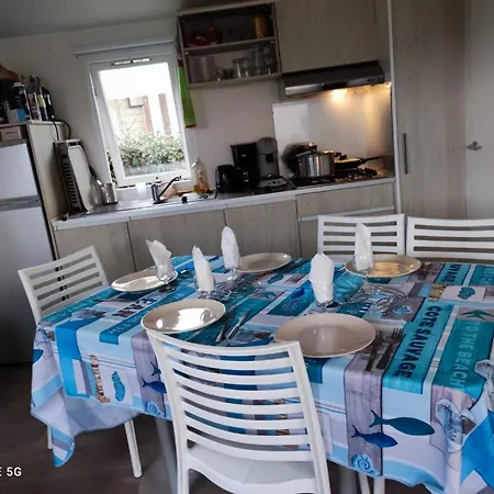 Camping Mobil Le Castellas